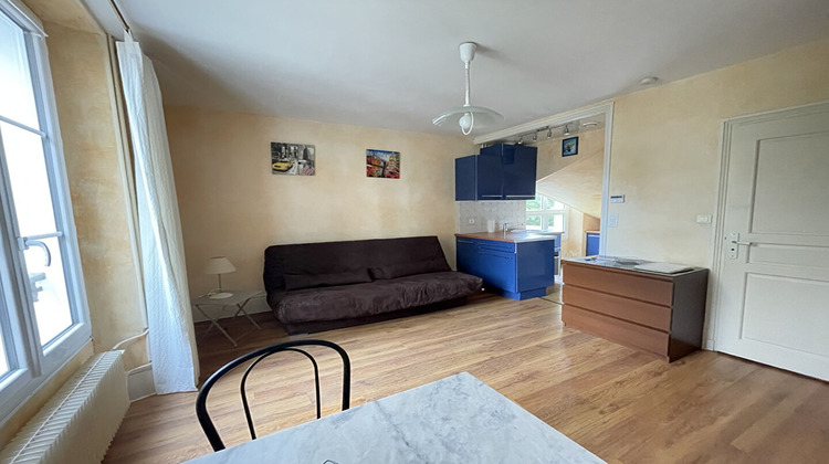 Ma-Cabane - Location Appartement FONTAINEBLEAU, 18 m²