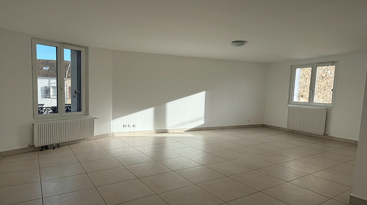 Ma-Cabane - Location Appartement FONTAINEBLEAU, 56 m²