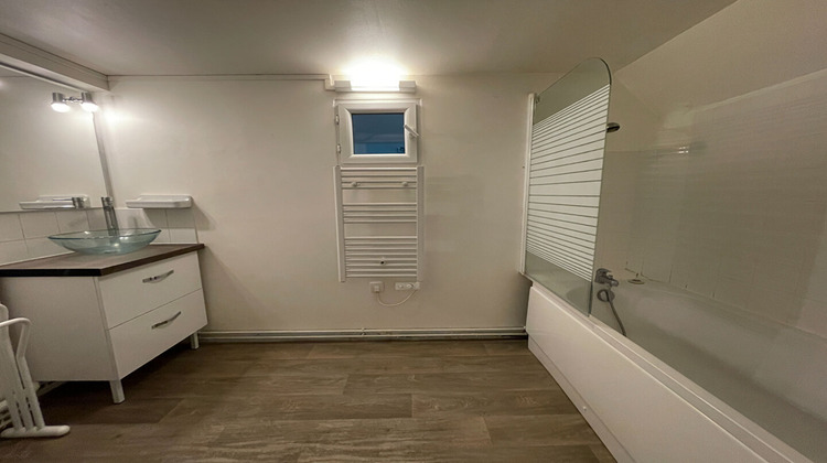 Ma-Cabane - Location Appartement FONTAINEBLEAU, 49 m²