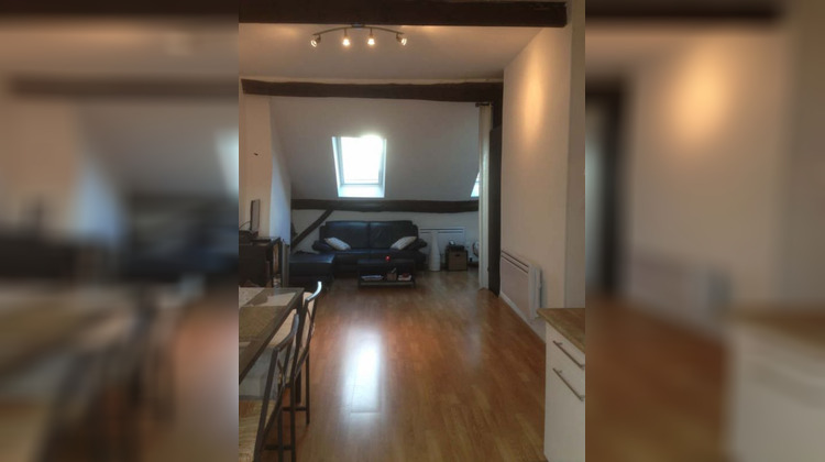 Ma-Cabane - Location Appartement FONTAINEBLEAU, 28 m²