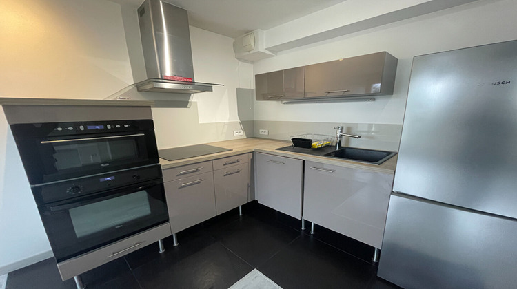 Ma-Cabane - Location Appartement FONTAINEBLEAU, 44 m²