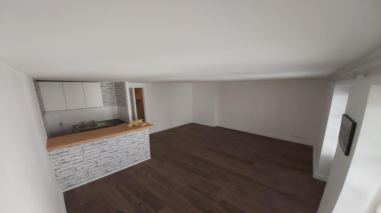 Ma-Cabane - Location Appartement FONTAINEBLEAU, 26 m²