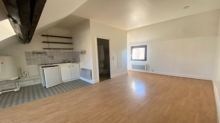 Ma-Cabane - Location Appartement FONTAINEBLEAU, 21 m²
