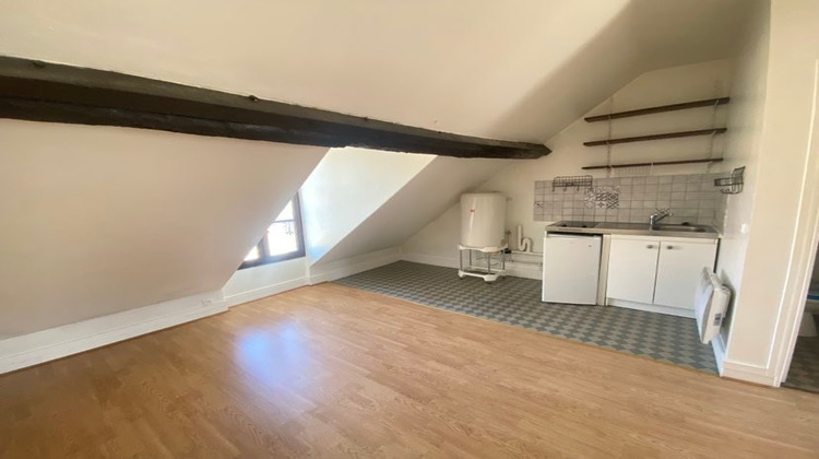 Ma-Cabane - Location Appartement FONTAINEBLEAU, 21 m²