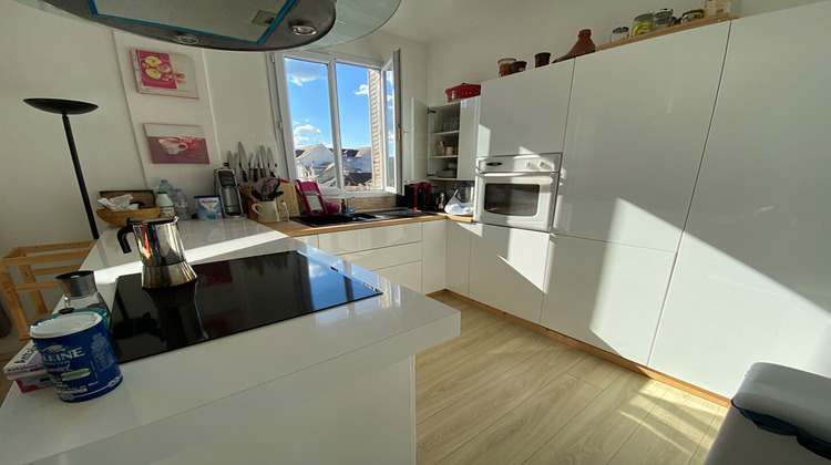 Ma-Cabane - Location Appartement FONTAINEBLEAU, 76 m²