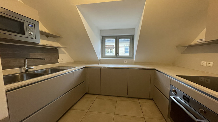 Ma-Cabane - Location Appartement FONTAINEBLEAU, 71 m²