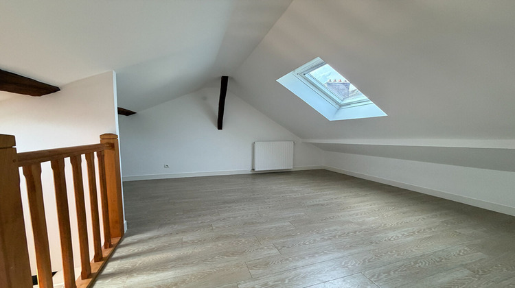 Ma-Cabane - Location Appartement FONTAINEBLEAU, 93 m²