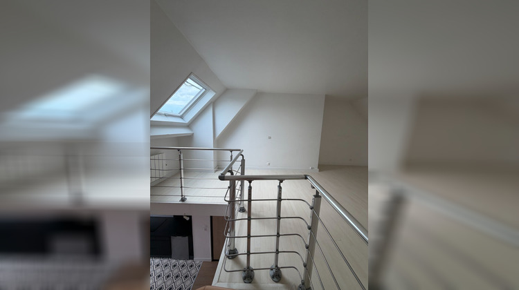 Ma-Cabane - Location Appartement FONTAINEBLEAU, 63 m²