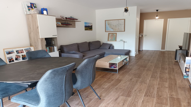 Ma-Cabane - Location Appartement Fontaines-sur-Saône, 69 m²