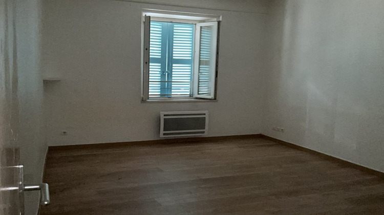 Ma-Cabane - Location Appartement FONTAINES SUR SAONE, 47 m²