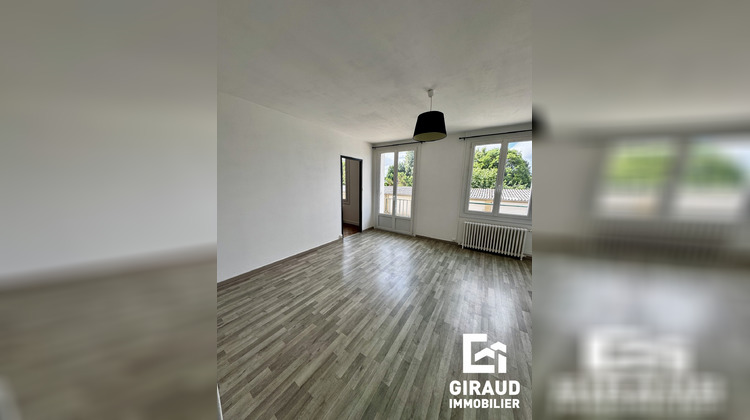 Ma-Cabane - Location Appartement Fontenay-le-Comte, 52 m²