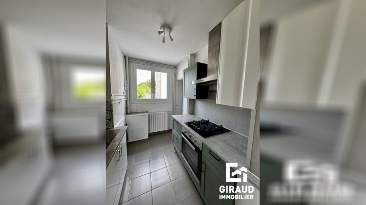 Ma-Cabane - Location Appartement Fontenay-le-Comte, 52 m²