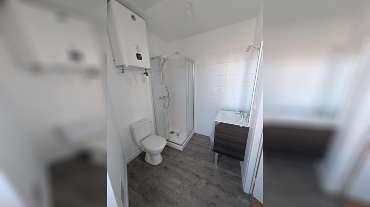 Ma-Cabane - Location Appartement FONTENAY LE COMTE, 42 m²