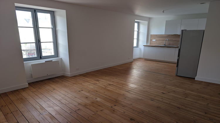 Ma-Cabane - Location Appartement FONTENAY LE COMTE, 47 m²