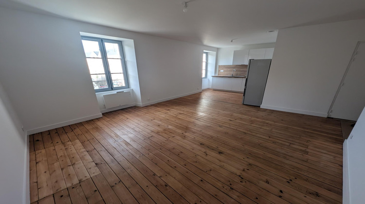 Ma-Cabane - Location Appartement FONTENAY LE COMTE, 47 m²
