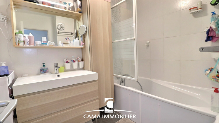 Ma-Cabane - Location Appartement Fontenay-le-Fleury, 80 m²