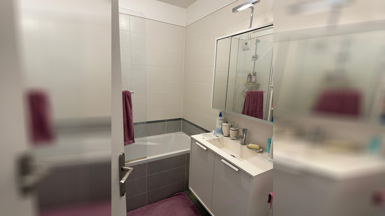 Ma-Cabane - Location Appartement FONTENAY-LE-FLEURY, 42 m²