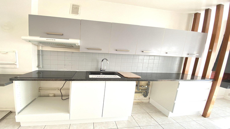 Ma-Cabane - Location Appartement Fontenay-le-Fleury, 58 m²