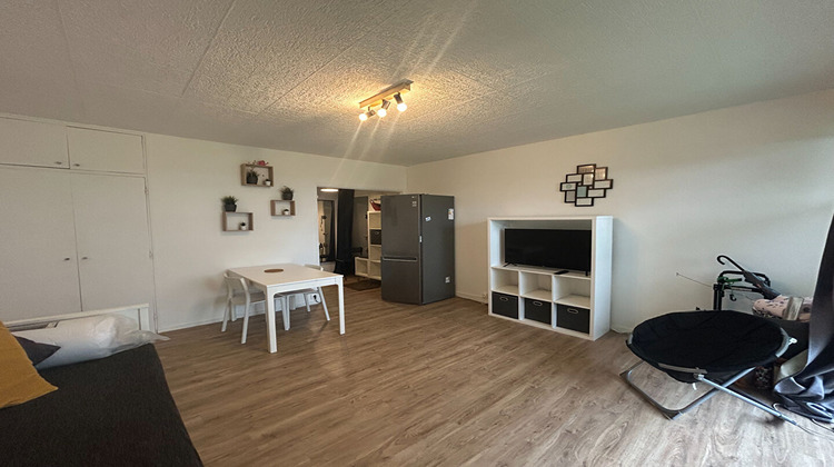 Ma-Cabane - Location Appartement FONTENAY-LE-FLEURY, 29 m²