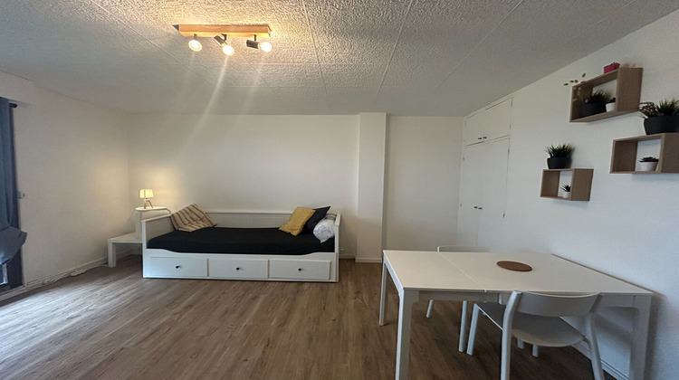 Ma-Cabane - Location Appartement FONTENAY-LE-FLEURY, 29 m²
