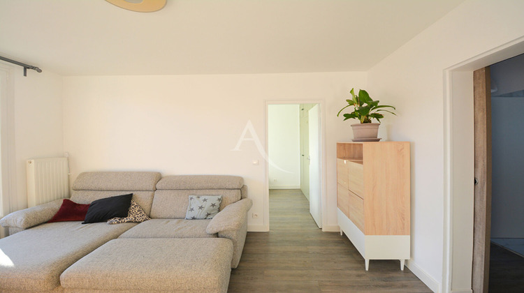 Ma-Cabane - Location Appartement FONTENAY-SOUS-BOIS, 57 m²