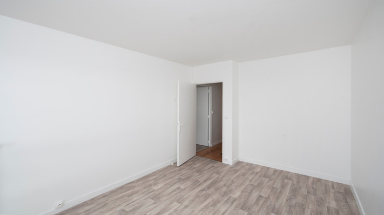 Ma-Cabane - Location Appartement FONTENAY-SOUS-BOIS, 56 m²
