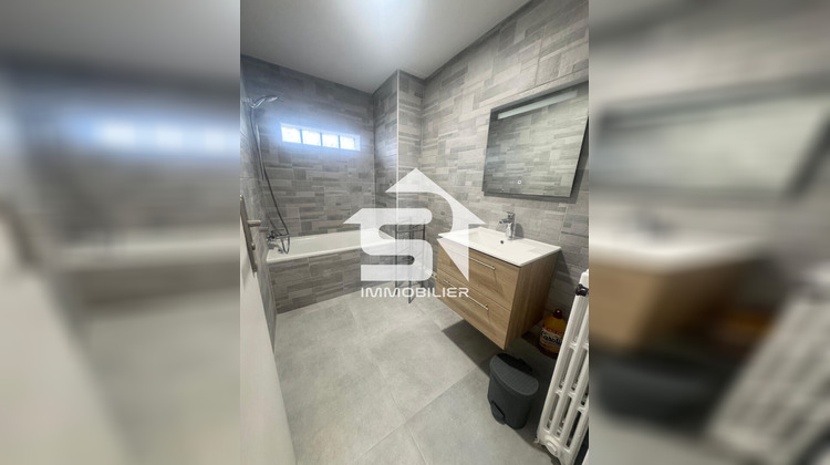 Ma-Cabane - Location Appartement FONTENAY-SOUS-BOIS, 48 m²