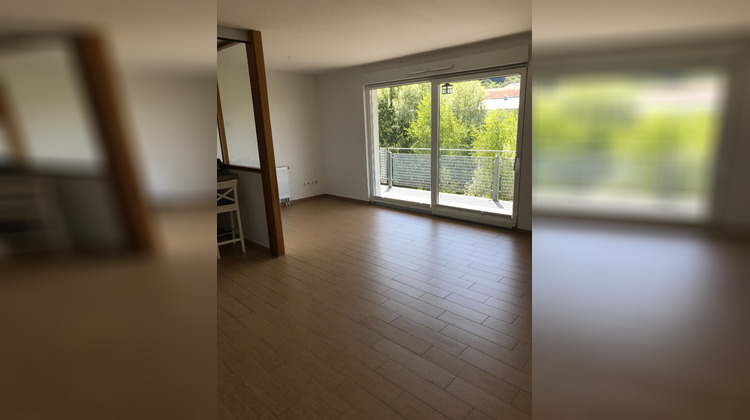 Ma-Cabane - Location Appartement FORBACH, 69 m²