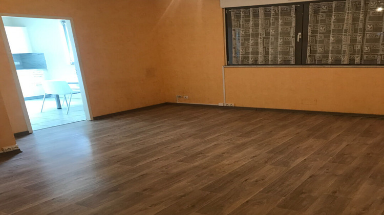 Ma-Cabane - Location Appartement FORBACH, 49 m²