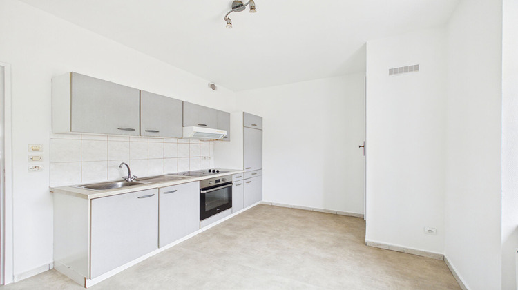 Ma-Cabane - Location Appartement FORBACH, 87 m²