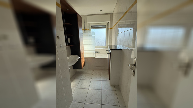 Ma-Cabane - Location Appartement FORBACH, 76 m²