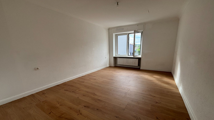 Ma-Cabane - Location Appartement FORBACH, 88 m²