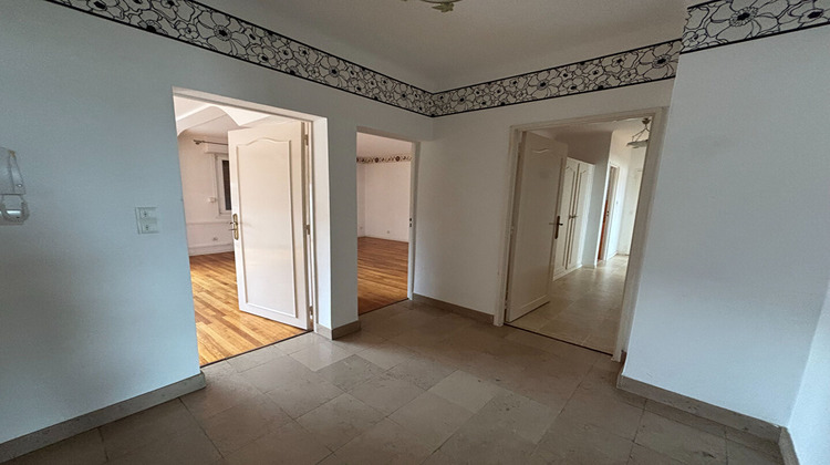 Ma-Cabane - Location Appartement FORBACH, 87 m²