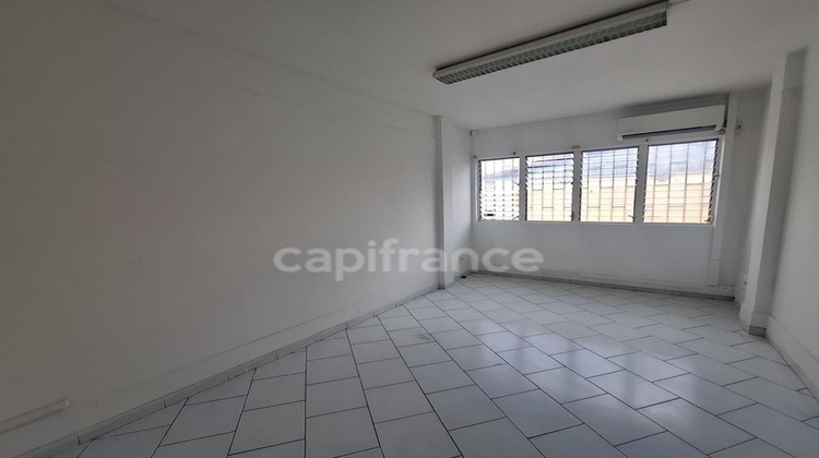 Ma-Cabane - Location Appartement FORT DE FRANCE, 82 m²