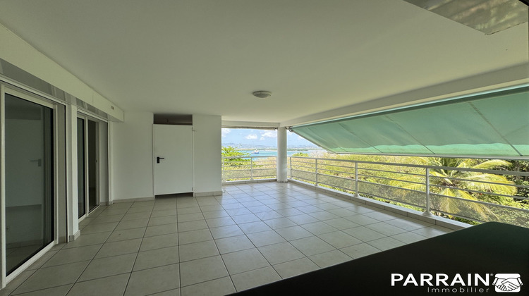 Ma-Cabane - Location Appartement Fort-de-France, 93 m²