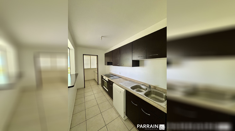 Ma-Cabane - Location Appartement Fort-de-France, 93 m²