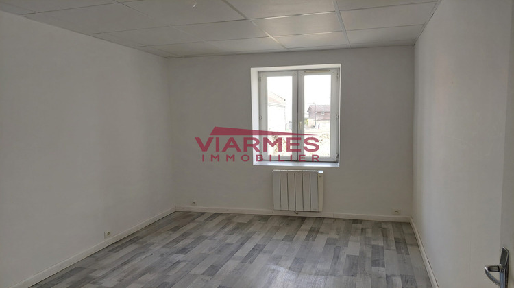 Ma-Cabane - Location Appartement Fosses, 42 m²