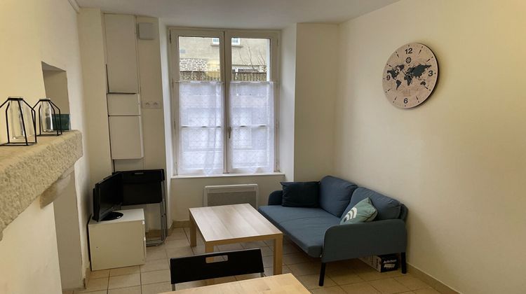 Ma-Cabane - Location Appartement FOUGERES, 25 m²