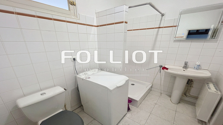 Ma-Cabane - Location Appartement FOUGERES, 54 m²