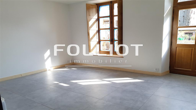 Ma-Cabane - Location Appartement FOUGERES, 22 m²