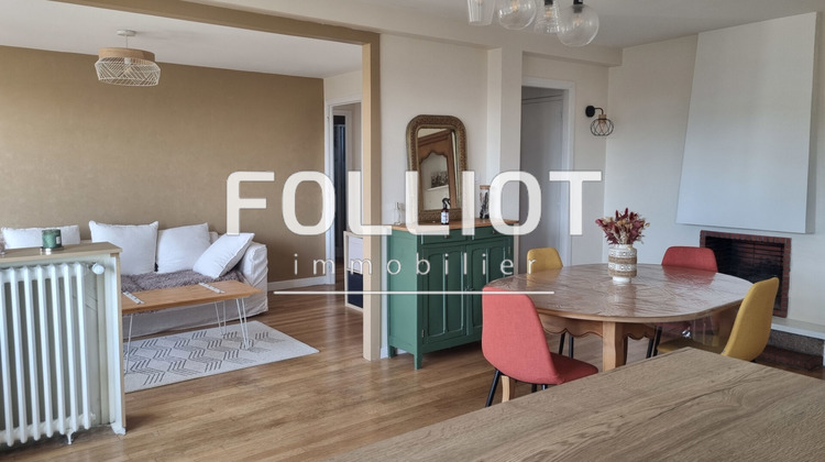 Ma-Cabane - Location Appartement FOUGERES, 58 m²