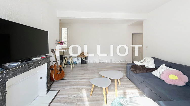 Ma-Cabane - Location Appartement FOUGERES, 40 m²