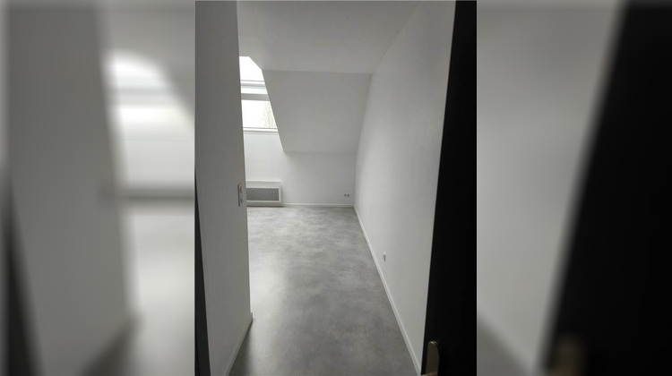 Ma-Cabane - Location Appartement FOUJU, 25 m²