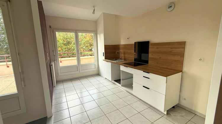 Ma-Cabane - Location Appartement Franois, 83 m²