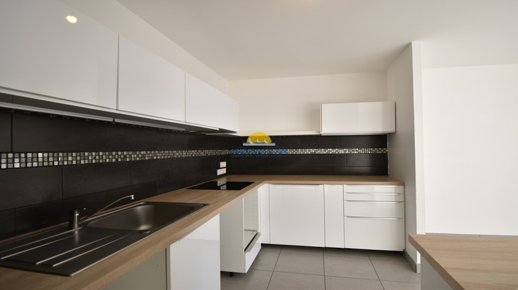 Ma-Cabane - Location Appartement Fréjus, 72 m²