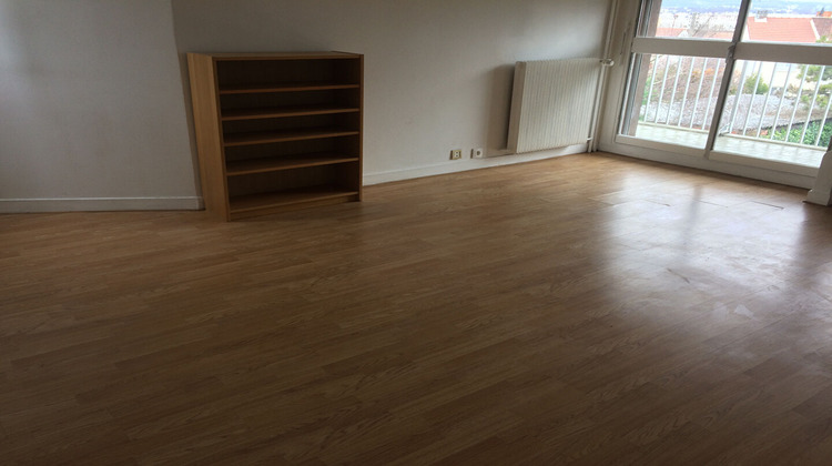 Ma-Cabane - Location Appartement FRESNES, 48 m²