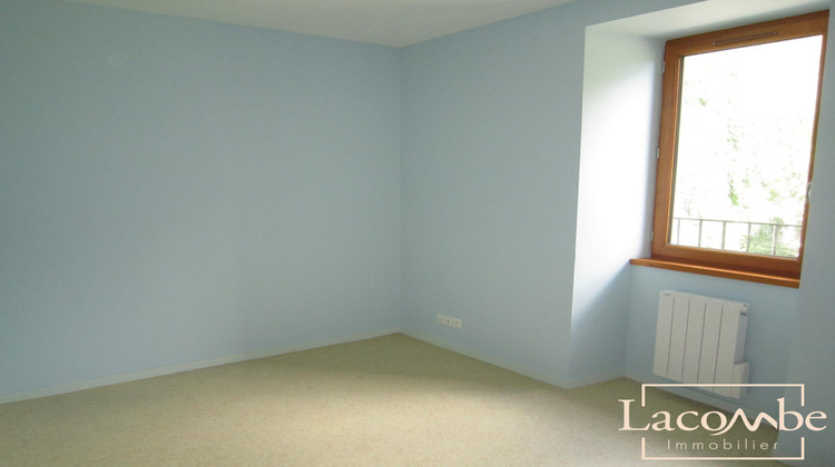 Ma-Cabane - Location Appartement Fréterive, 65 m²