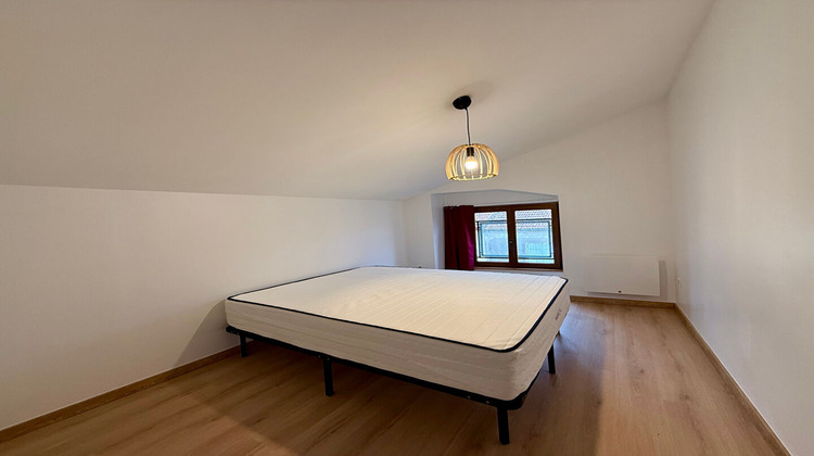 Ma-Cabane - Location Appartement FROLOIS, 80 m²