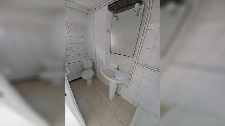 Ma-Cabane - Location Appartement FRONTIGNAN, 20 m²