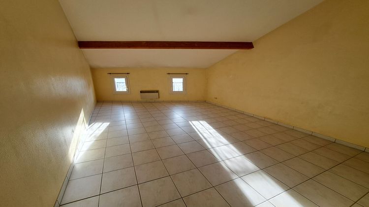 Ma-Cabane - Location Appartement FUMEL, 49 m²